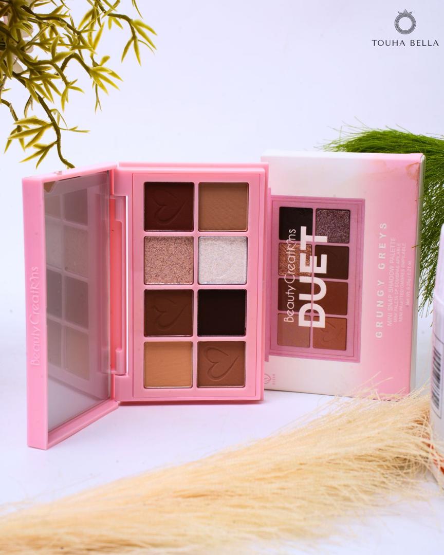 mini eyeshadow view 2